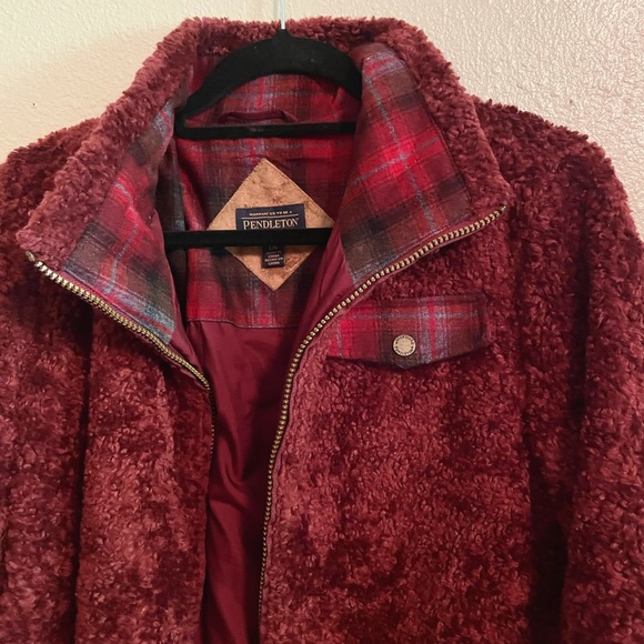 Pendleton Dark Red Sherpa Zip Up Jacket - Picture 3 of 6